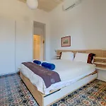 Exclusive 2br By Buena Vista アパート