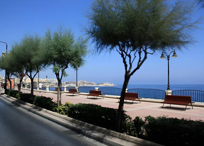 Exclusive 2br By Buena Vista * Valeta