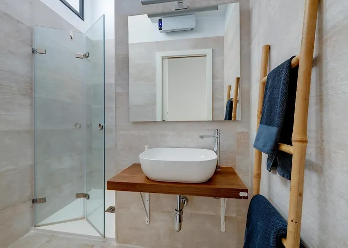 Exclusive 2br By Buena Vista 아파트 *